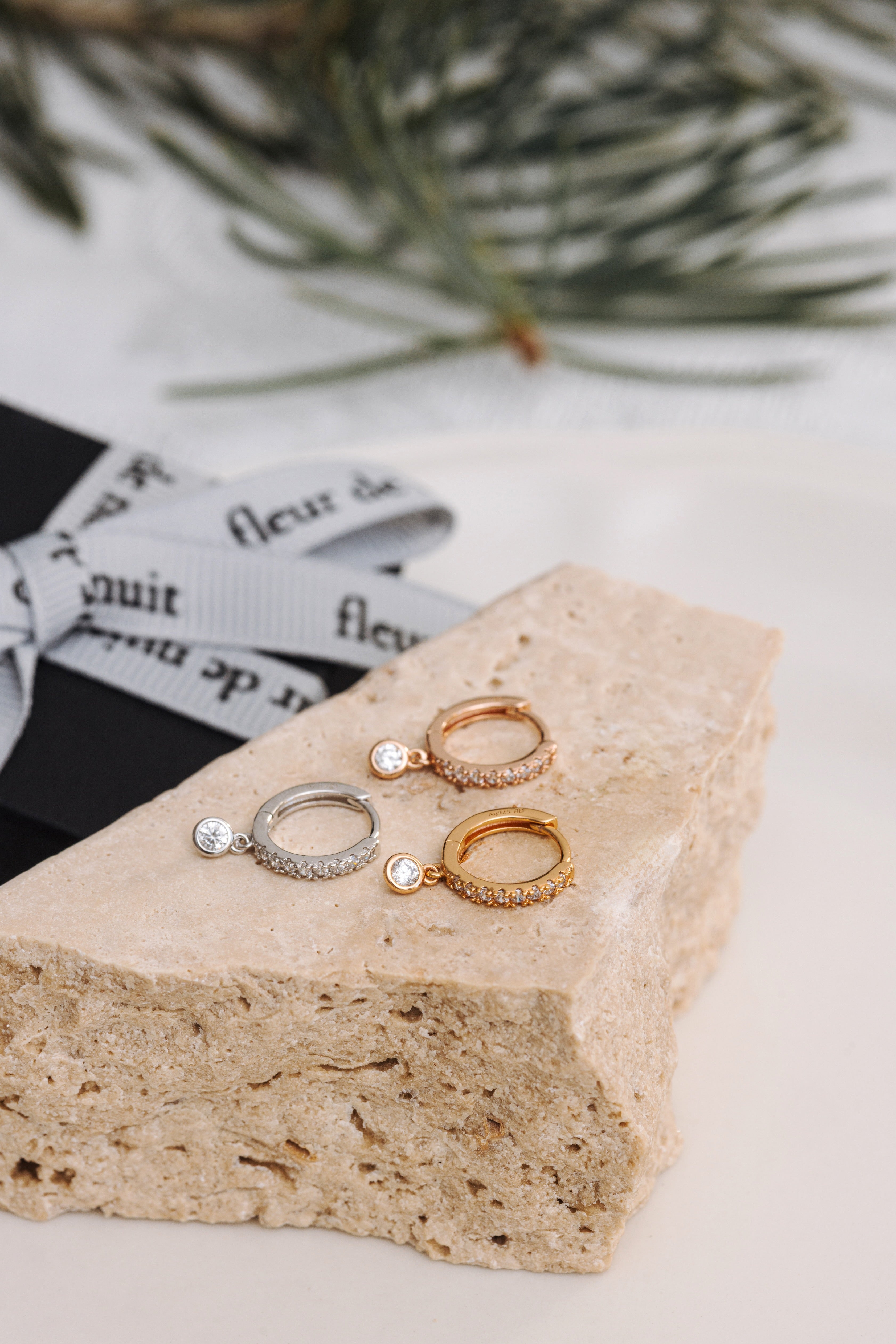 Boucle d&#39;oreille Miriam - Doré pêche